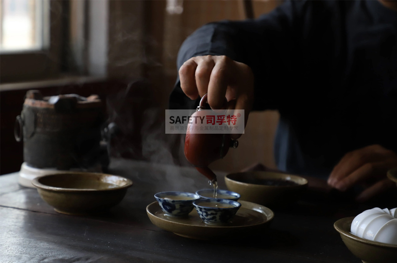 “圍爐煮茶”為什么火？年輕人追捧是有原因的-司孚特圍爐茶桌(圖3)