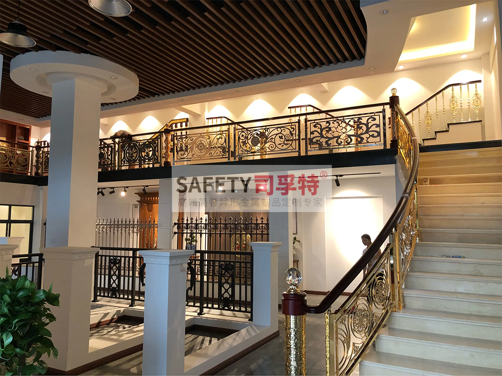 鋁藝鏤空雕花樓梯扶手：造型多樣，工藝成熟，彰顯高端品味(圖6)